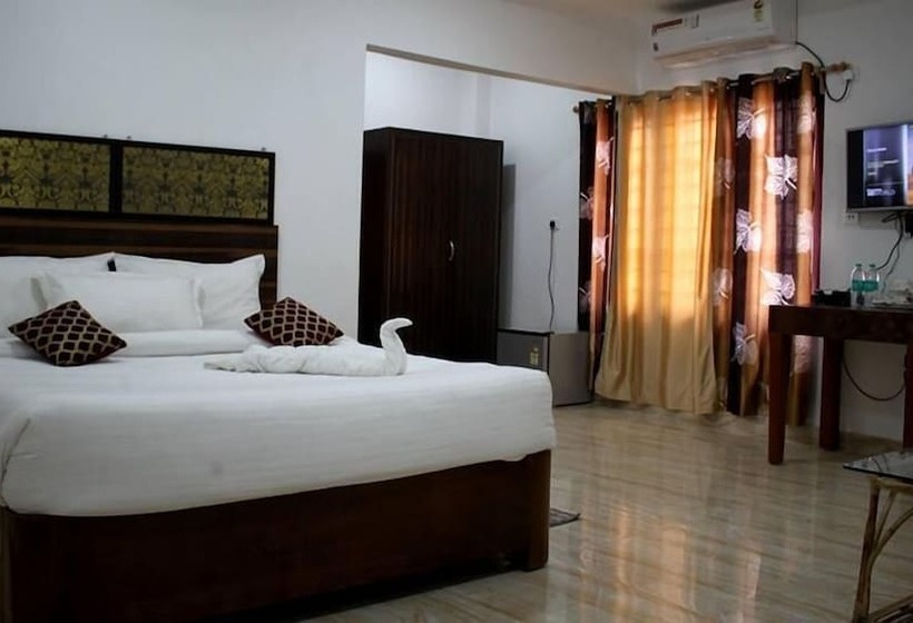 Отель Bon Villa Retreat