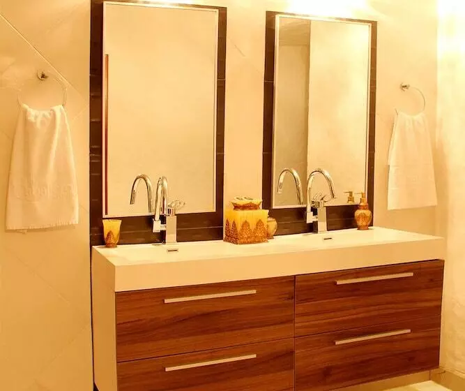 ホテル Boutique Casa Caballero