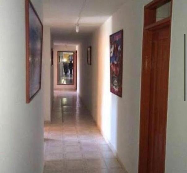 בית מלון כפרי Cambulos