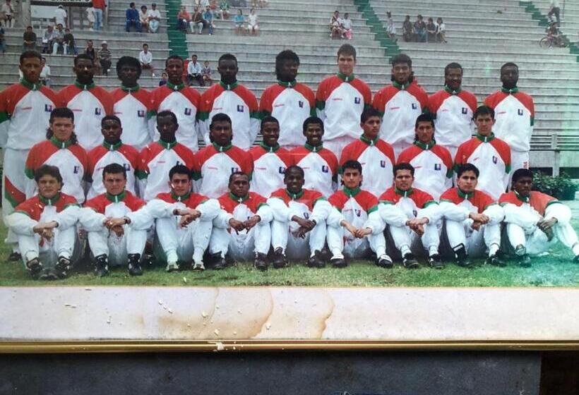 בית מלון כפרי Cambulos