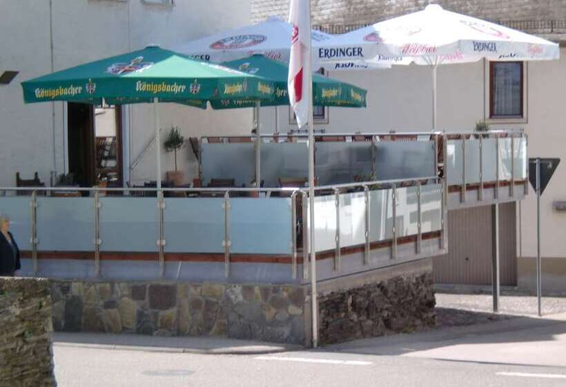 בית מלון כפרי Deutsches Haus