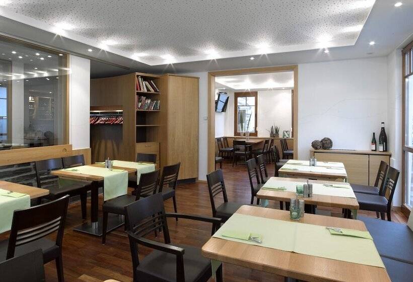 בית מלון כפרי Deutsches Haus