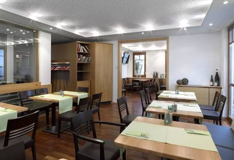 Hotelli Deutsches Haus