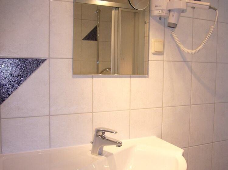 בית מלון כפרי Deutsches Haus