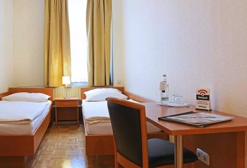 Hotelli Deutsches Haus