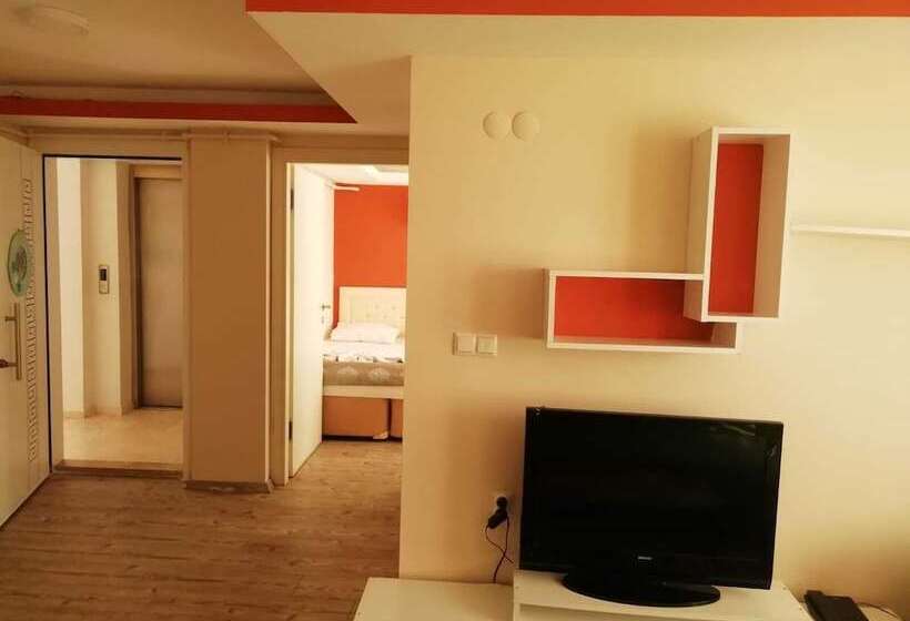 Отель King Life Suite