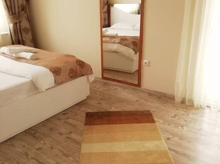 Отель King Life Suite