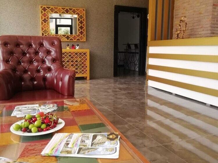 Отель King Life Suite