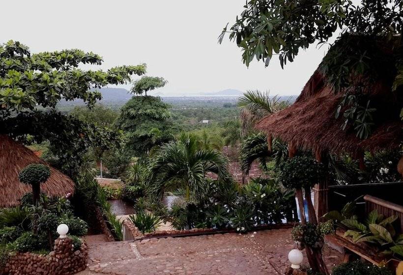 فندق Myhouse Resort