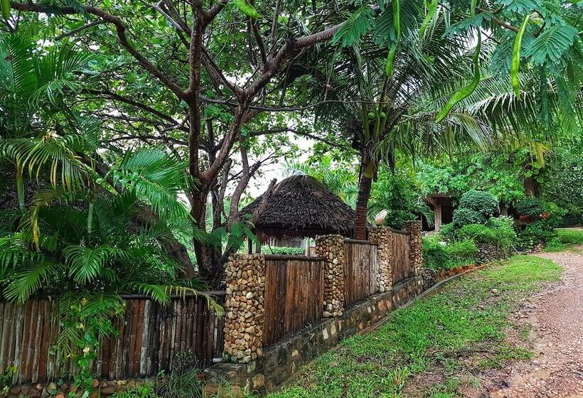 فندق Myhouse Resort