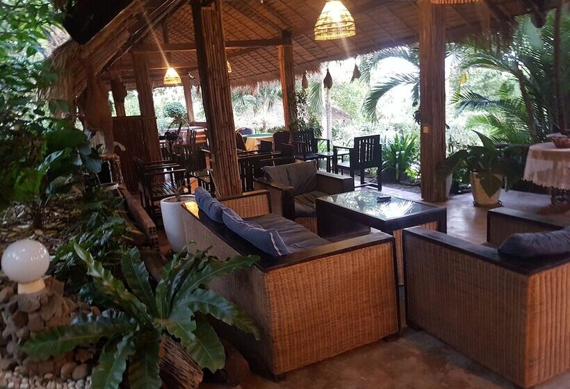 فندق Myhouse Resort