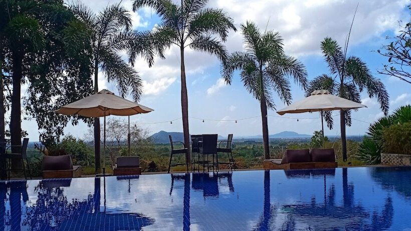 فندق Myhouse Resort