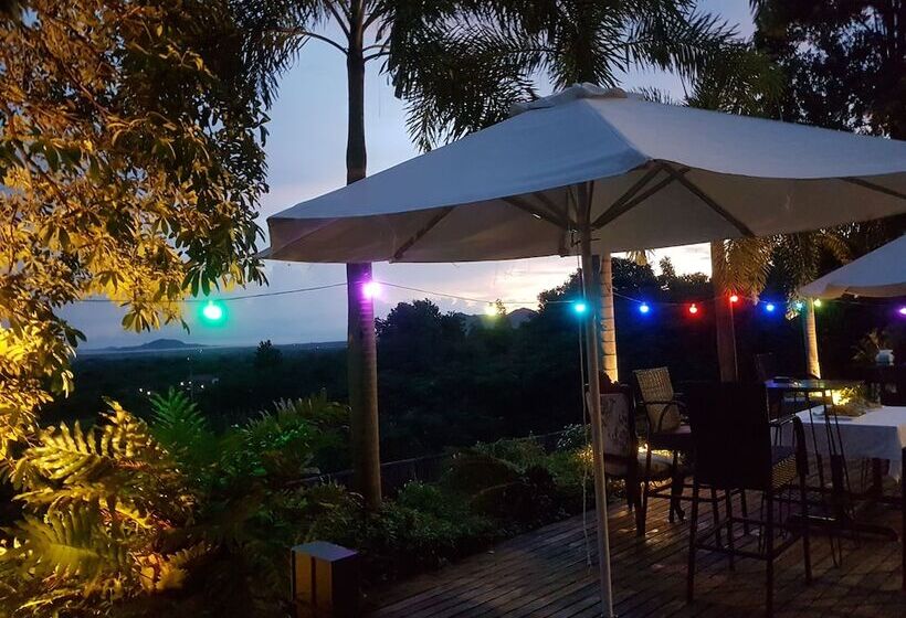 فندق Myhouse Resort