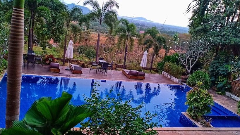 فندق Myhouse Resort