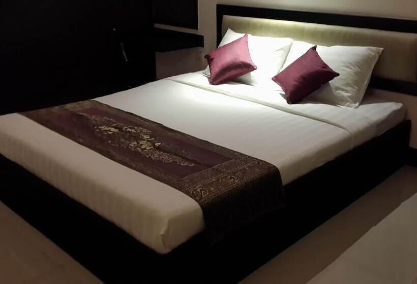 فندق Myhouse Resort