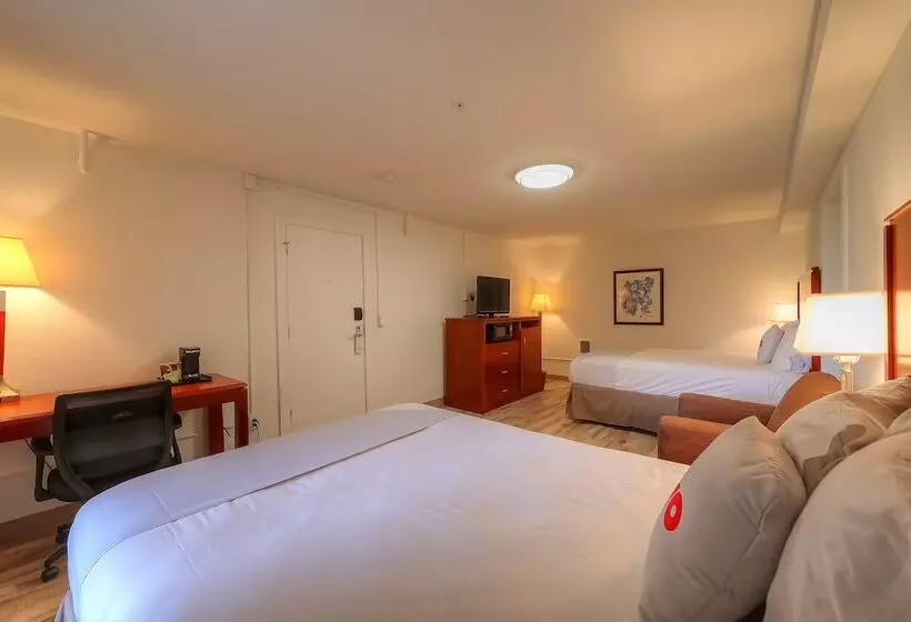 Hotelli Newport Inn By Oyo Hwy 101
