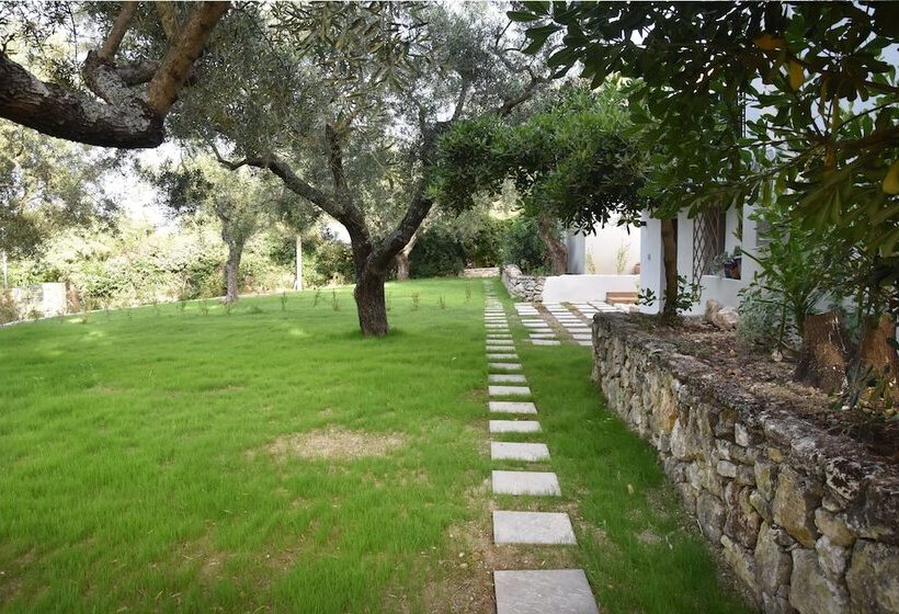 هتل Olivella Villas By Vatos