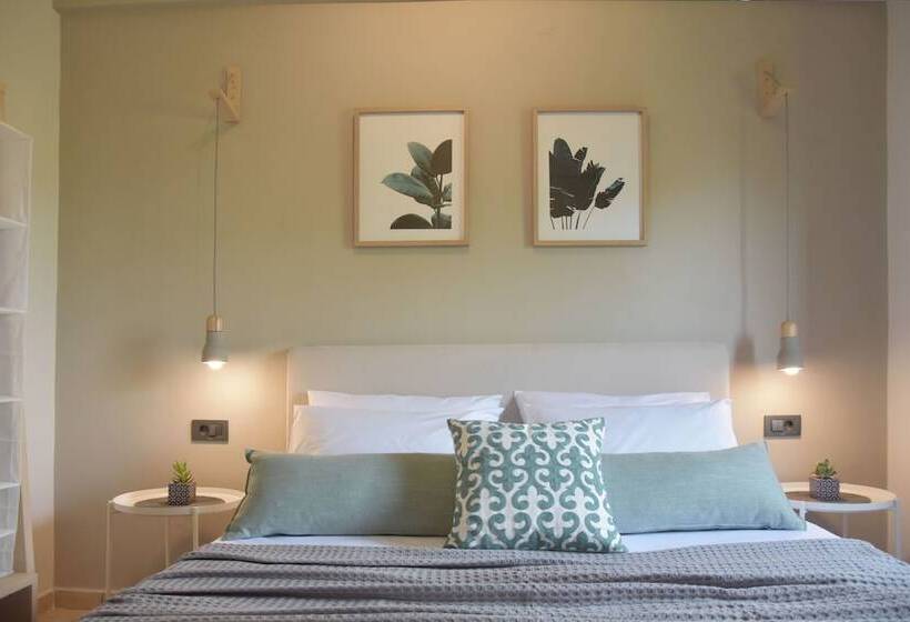 هتل Olivella Villas By Vatos