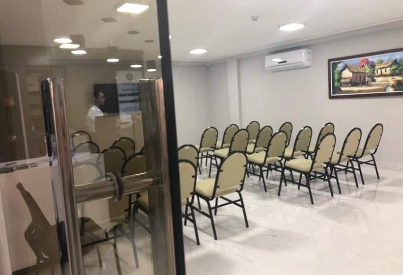 בית מלון כפרי Oásis