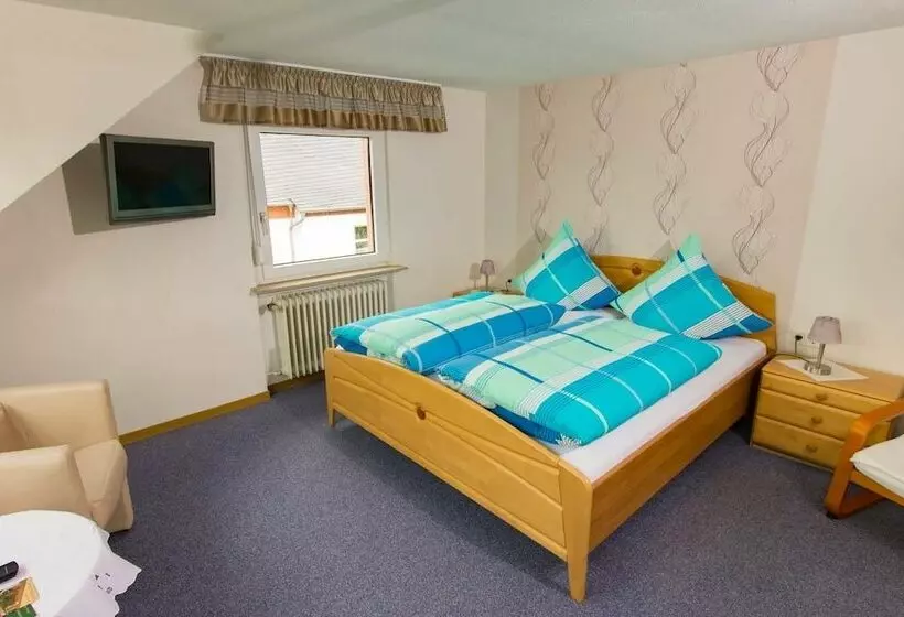 Hotelli Weinhaus Moselblick