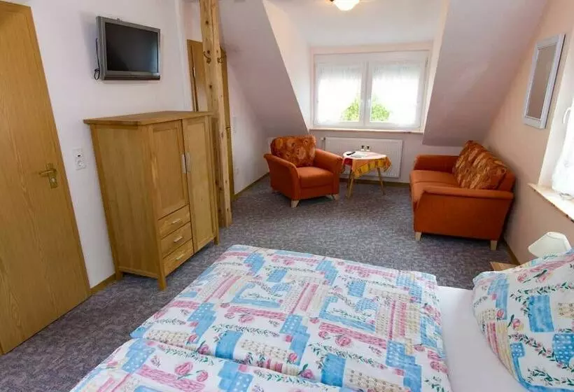 Hotelli Weinhaus Moselblick