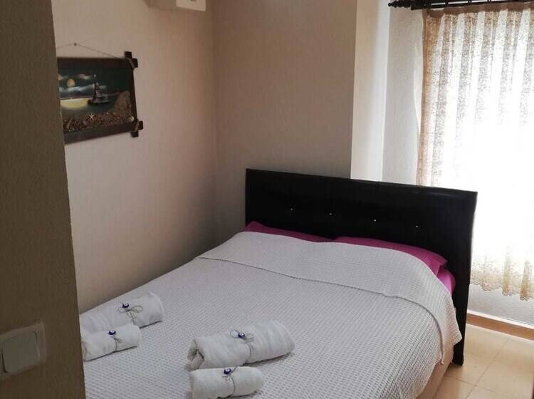 پانسیون Mermaid Boutique