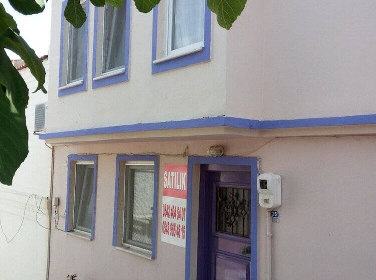 پانسیون Mermaid Boutique