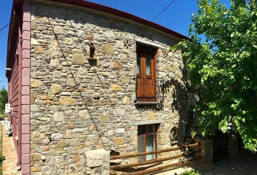 پانسیون Tas Suite Konukevi