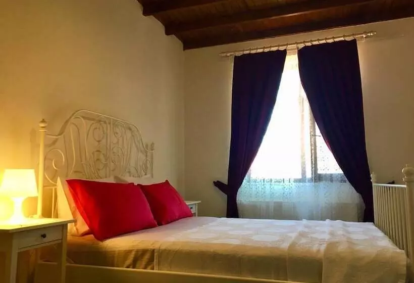 ペンション Tas Suite Konukevi