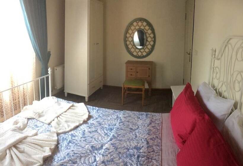 پانسیون Tas Suite Konukevi