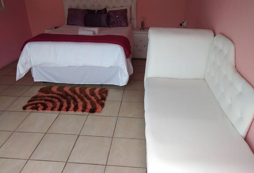 بنسيون Twilight Breeze Lodge