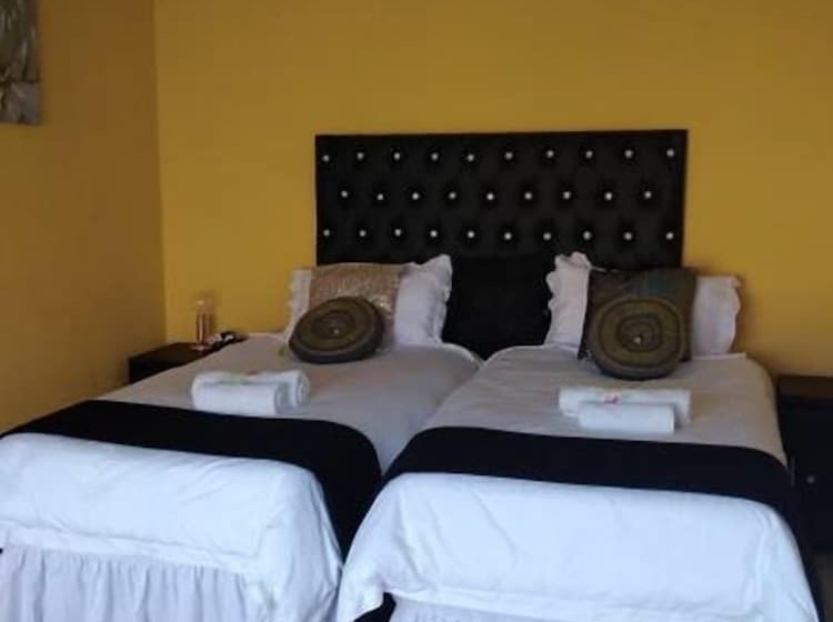 بنسيون Twilight Breeze Lodge