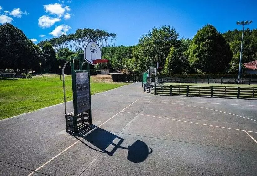 Lomakeskus Vacances Passion   Leon Les Genets