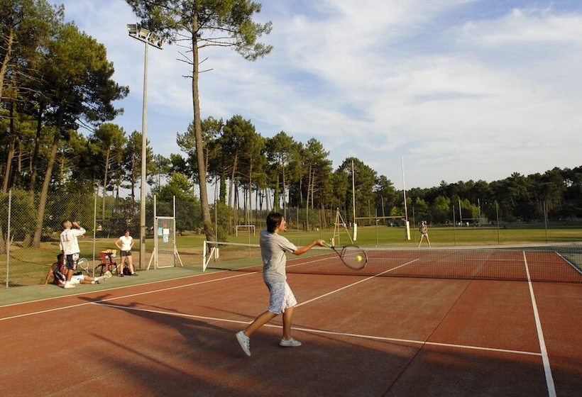 리조트 Vacances Passion   Leon Les Genets