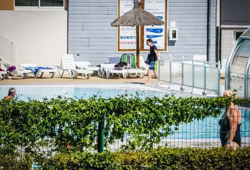 Lomakeskus Vacances Passion   Leon Les Genets