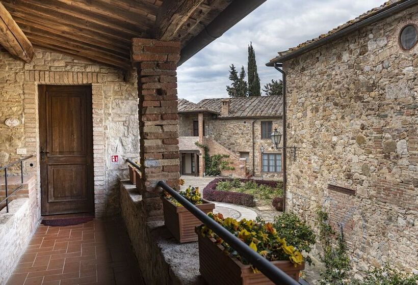 Riserva Di Fizzano Residence