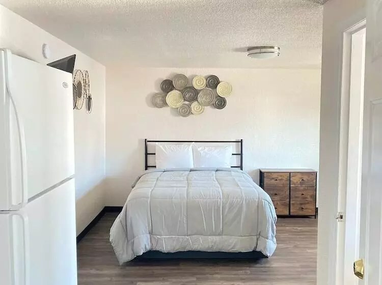 Baker City Motel & Rv Park