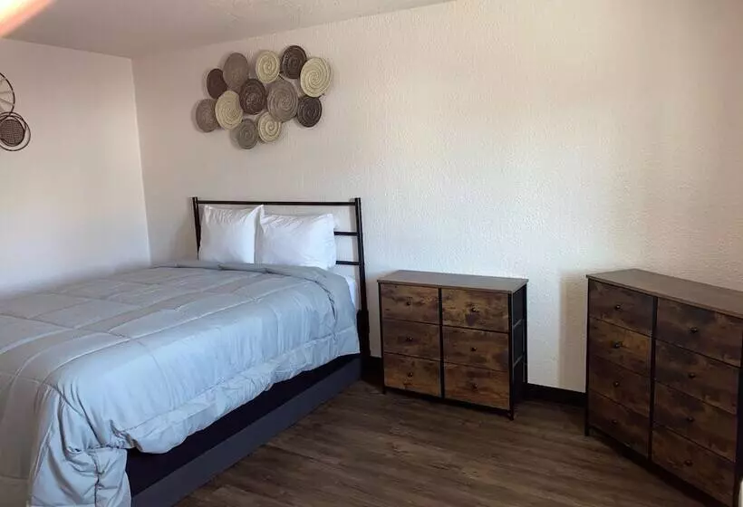 Baker City Motel & Rv Park