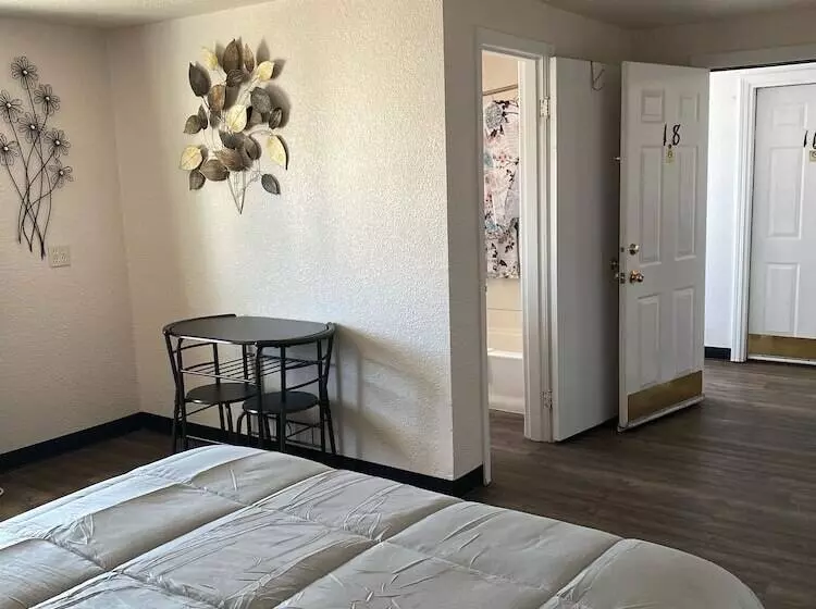 Baker City Motel & Rv Park