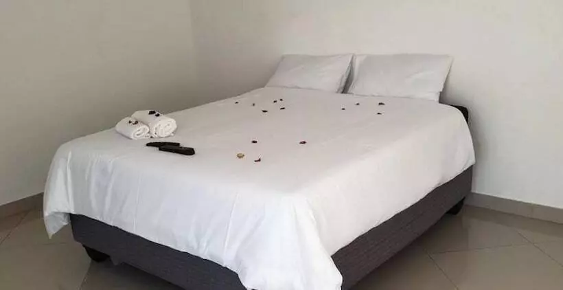 Aamiaismajoitus (B&B) Kwa Mosele Bnb