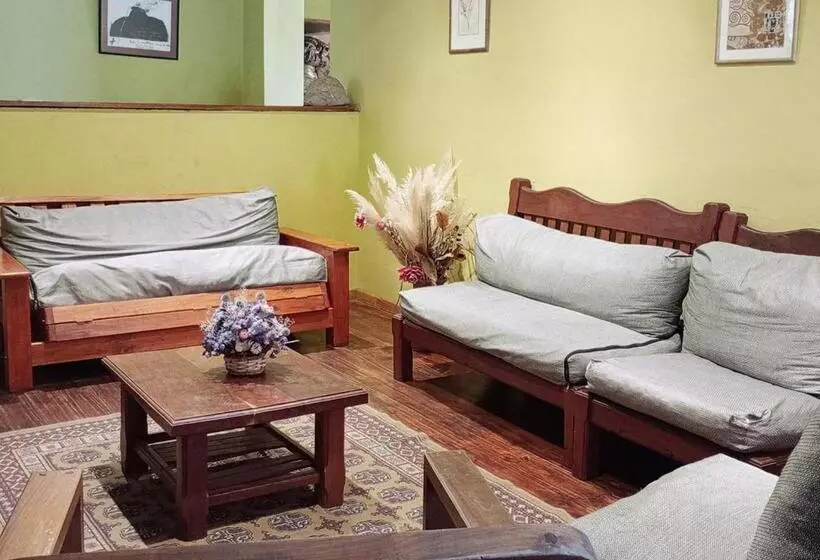 Corinto Hostel
