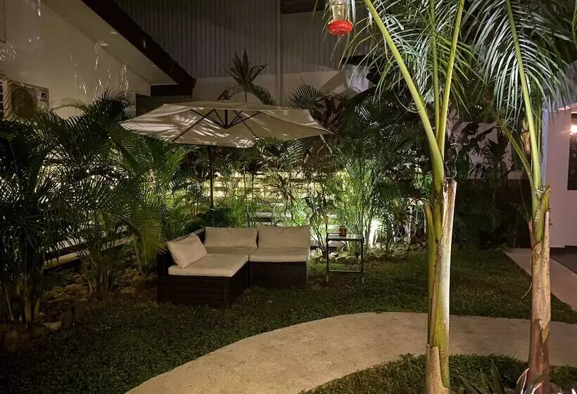 Hotelli Good Life Lodge