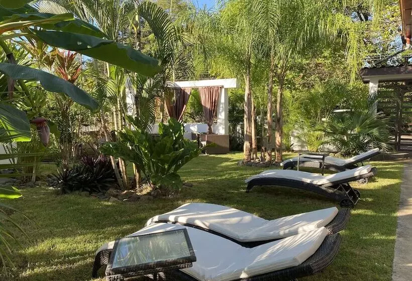 Hotelli Good Life Lodge