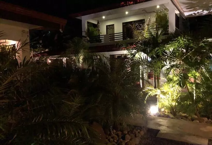 Hotelli Good Life Lodge