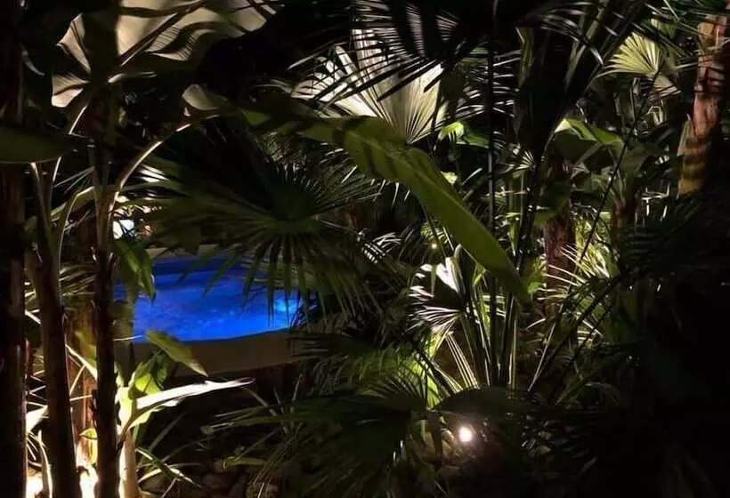 Hotelli Good Life Lodge