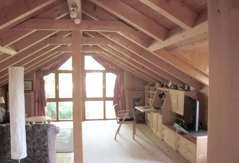 Hotelli Haus Farbenklang