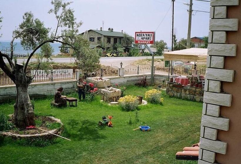 ホテル Koza Yali Apart