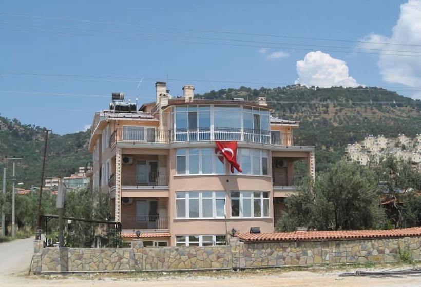 ホテル Koza Yali Apart