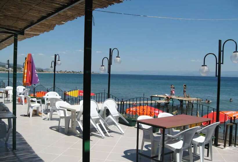 ホテル Koza Yali Apart