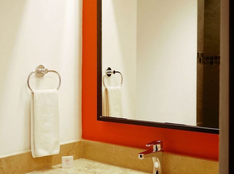 فندق Peninsula Frontera